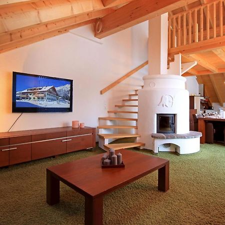 Chalet Zur Rose Lägenhet Berwang Exteriör bild