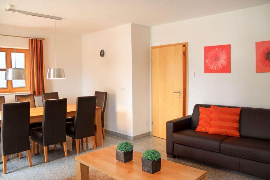 Chalet Zur Rose Lägenhet Berwang Exteriör bild